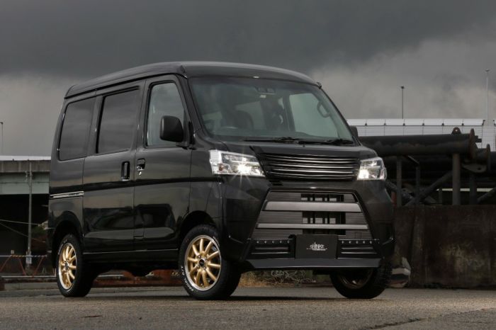 ハイゼットカーゴ エアロ 後期型専用フロントグリル-SHINKE公式