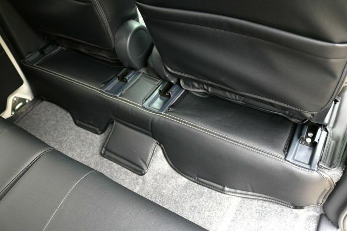 000000000679-01-l.jpg?t=