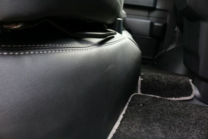 SHINKE】S700V系 ハイゼットカーゴ専用フロントデッキカバー
