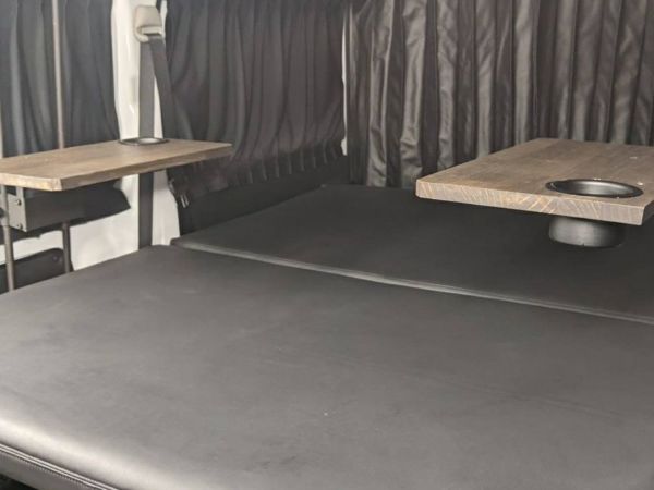 【SHINKE】S700V系 ハイゼットカーゴ専用フリップダウンテーブル　クルーズ/デラックス用