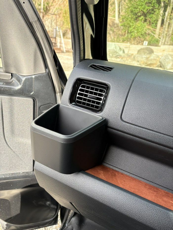 ハイゼットジャンボ 後期専用助手席用ドリンクホルダー【SHINKE】